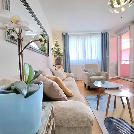 Divky, Free Parking Apartament